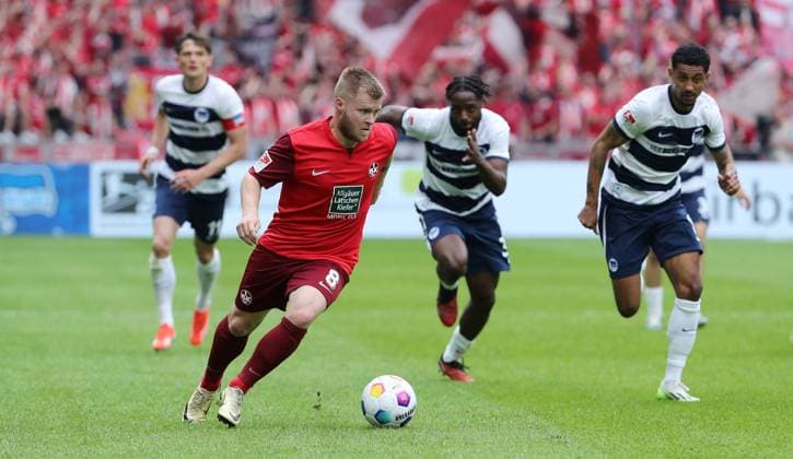 Jean Zimmer, Deyovaisio Zeefuik, Jeremy Dudziak duel match scene Action Sport Football Soccer DFL 2 Bundesliga Men 33 Matchday Season 2023 2024 11 05 2024 Hertha BSC Berlin vs 1 FC Kaiserslautern FCK DFL regulations prohibit any use of photographs as image sequences and or quasi video