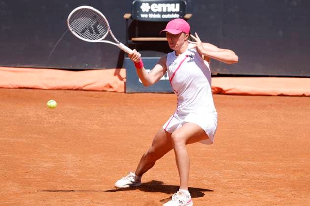 May 11, 2024, Rome, Lazio, Italy: Ida Sviate (POL) is playing during the round of 32 match againstYulia Putintseva (KAZ) on day six of the Internazionali BNL D Italia 2024 at Foro Italico on May 11, 2024 in Rome, Italy. Rome Italy - ZUMAl131 20240511_zsp_l131_027 Copyright: xCiroxDexLucax