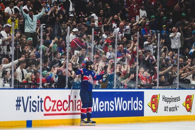 Ice hockey, Eishockey - IIHF WC 2024 PRAGUE,CZECH REPUBLIC,11.MAY.24 - ICE HOCKEY - IIHF Ice Hockey World Championship, WM, Weltmeisterschaft 2024, group stage, Great Britain vs Canada. Image shows the rejoicing of Liam Kirk (GBR).  GEPAxpictures xDanielxGoetzhaber