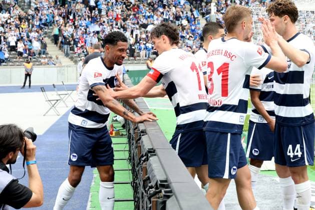 DEU, DFL, 2 FBL, Hertha BSC vs 1 FC Kaiserslautern, 11 05 2024, Berliner Olympiastadion, Berlin, DEU, DFL, 2 FBL, Hertha BSC vs 1 FC Kaiserslautern, in the picture 2 1 by Jeremy Dudziak Hertha BSC Berlin 19 , Ibrahim Maza Hertha BSC Berlin 30 , Haris Tabakovic Hertha BSC Berlin 25 , Fabian Reese Hertha BSC Berlin 11 , Marton Dardai Hertha BSC Berlin 31 DFL regulations prohibit any use of Photographs as image sequences and or quasi video Foto Juergen Engler nordphoto GmbH nordphotoxGmbHx xEngler nph00076
