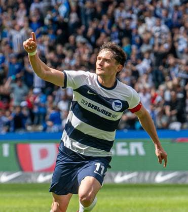 Soccer, Men, Season 2023 2024, 2 Bundesliga 33 Matchday , Hertha BSC 1 FC Kaiserslautern, Fabian Reese Hertha BSC , Celebration after goal to 3 1, 11 05 2024, Copyright: xSebastianxRäppold MatthiasxKochx