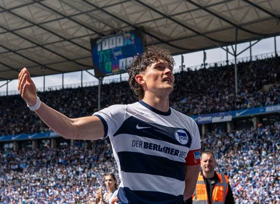 Soccer, Men, Season 2023 2024, 2 Bundesliga 33 Matchday , Hertha BSC 1 FC Kaiserslautern, Fabian Reese Hertha BSC , Celebration after goal to 3 1, 11 05 2024, Copyright: xSebastianxRäppold MatthiasxKochx