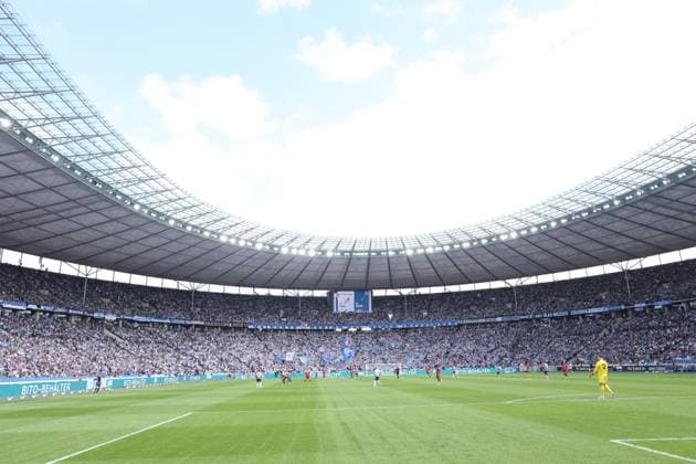 DEU, DFL, 2 FBL, Hertha BSC vs 1 FC Kaiserslautern, 11 05 2024, Berliner Olympiastadion, Berlin, DEU, DFL, 2 FBL, Hertha BSC vs 1 FC Kaiserslautern, im Bild volles Olympiastadion DFL regulations prohibit any use of Photographs as image sequences and or quasi video Foto Juergen Engler nordphoto GmbH nordphotoxGmbHx xEngler nph00076