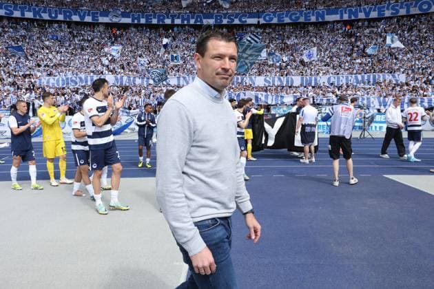 DEU, DFL, 2 FBL, Hertha BSC vs 1 FC Kaiserslautern, 11 05 2024, Berliner Olympiastadion, Berlin, DEU, DFL, 2 FBL, Hertha BSC vs 1 FC Kaiserslautern, im Bild Benjamin Weber Sportdirektor, Hertha BSC Berlin DFL regulations prohibit any use of Photographs as image sequences and or quasi video Foto Juergen Engler nordphoto GmbH nordphotoxGmbHx xEngler nph00076