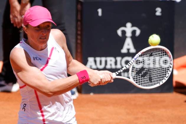 Internazionali BNL D Italia 2024 - Day Six Ida Sviatek (POL) is playing against Yulia Putintseva (KAZ) during the round of 32 match on day six of the Internazionali BNL D Italia at Foro Italico in Rome, Italy, on May 11, 2024. Rome Lazio Italy  Copyright: xCiroxDexLucax originalFilename:deluca-internaz240511_npeK4.jpg