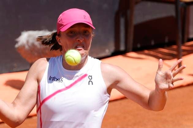 Internazionali BNL D Italia 2024 - Day Six Ida Sviatek (POL) is playing against Yulia Putintseva (KAZ) during the round of 32 match on day six of the Internazionali BNL D Italia at Foro Italico in Rome, Italy, on May 11, 2024. Rome Lazio Italy  Copyright: xCiroxDexLucax originalFilename:deluca-internaz240511_npSku.jpg
