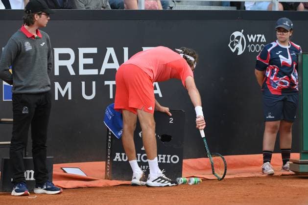 Stefanos Tsitsipas of Greece breaks the racket during the match against Jan-Lennard Struff of Germany at the Internazionali BNL d Italia 2024 tennis tournament at Foro Italico in Rome, Italy on May 11th, 2024. antoniettaxbaldassarre
