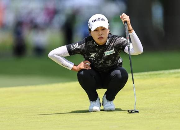 May 11, 2024: Yu Jin Sung of South Korea reads the green during the third round at the Cognizant Founders Cup at the Upper Montclair Country Club in Clifton, NJ. CSM Clifton United States of America - ZUMAc04_ 20240511_zma_c04_014 Copyright: xMikexLangishx