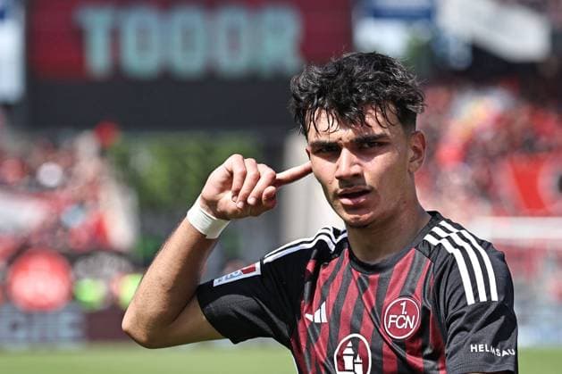 Can Yilmaz Uzun, FCN, after the 3 0 in the second leg of the 2023 2024 season between 1 FC Nuremberg and SV 07 Elversberg 3 0 in Nuremberg 11 05 2024
