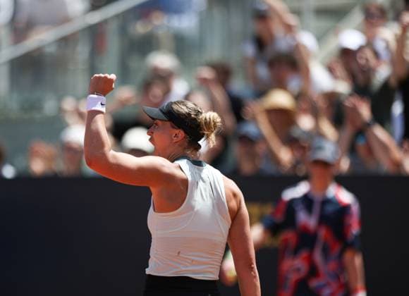 (240512) -- ROME, May 12, 2024 -- Paula Badosa of Spain celebrates scoring during women s singles 3rd round match against Diana Shnaider of Russia at the WTA, Tennis Damen Italian Open in Rome, Italy, May 11, 2024. ) (SP)ITALY-ROME-TENNIS-WTA-ITALIAN OPEN LixJing 