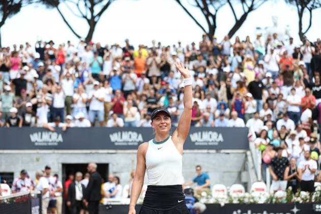(240512) -- ROME, May 12, 2024 -- Paula Badosa of Spain celebrates victory after women s singles 3rd round match against Diana Shnaider of Russia at the WTA, Tennis Damen Italian Open in Rome, Italy, May 11, 2024. ) (SP)ITALY-ROME-TENNIS-WTA-ITALIAN OPEN LixJing 