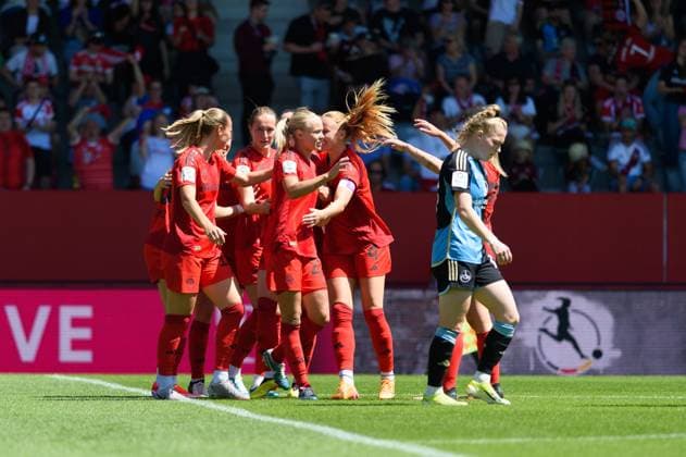 Players of FC Bayern Munich celebrating the opening during the Google Pixel Frauen-Bundesliga match between FC Bayern Munich and 1. FC Nuremberg at FC Bayern Campus Munich, Germany. (Sven Beyrich SPP) Copyright: xSvenxBeyrich SPPx spp-en-SvBe-20240512-D4S_9682