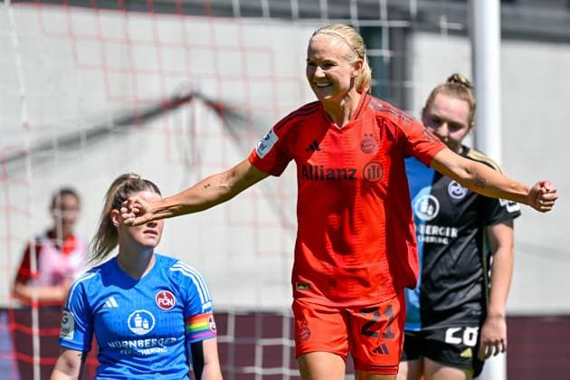 v li Amelie Thöle Nuremberg, 12 beaten, looking disappointed, disappointment, frustration, disappointed, pessimistic, Pernille Harder FC Bayern Munich, FCB, 21 with goal celebration, jubilation, goal celebration, celebrate the goal, goal, celebration, Celebration of the goal to 2 0 by Pernille Harder FC Bayern Munich, FCB, 21 , optimistic, action, action, 12 05 2024, Munich Germany , Soccer, Google Pixel Women Bundesliga, FC Bayern Munich 1 FC Nuremberg, DFB DFL REGULATIONS PROHIBIT ANY USE OF PHOTOGRAPHS AS IMAGE SEQUENCES AND OR QUASI VIDEO xslx