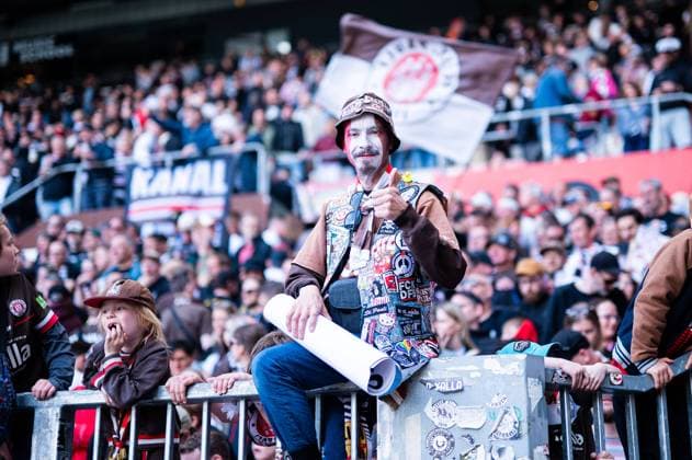 12 05 2024 Soccer, 2023 2024, 2 Bundesliga, 33 Matchday, FC St Pauli FC Hansa Rostock Fans Pauli DFL REGULATIONS PROHIBIT ANY USE OF PHOTOGRAPHS AS IMAGE SEQUENCES AND OR QUASI VIDEO