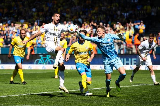 Goalkeeper Ron Thorben Hoffmann Eintracht Braunschweig,1 vs Ivan Prtajin SV Wehen Wiesbaden,18 2 Soccer Bundesliga Season 2023 2024 Eintracht Braunschweig vs SV Wehen Wiesbaden at Eintracht Stadium in Braunschweig Action,Soccer,Man,Men,Germany,12 05 2024
