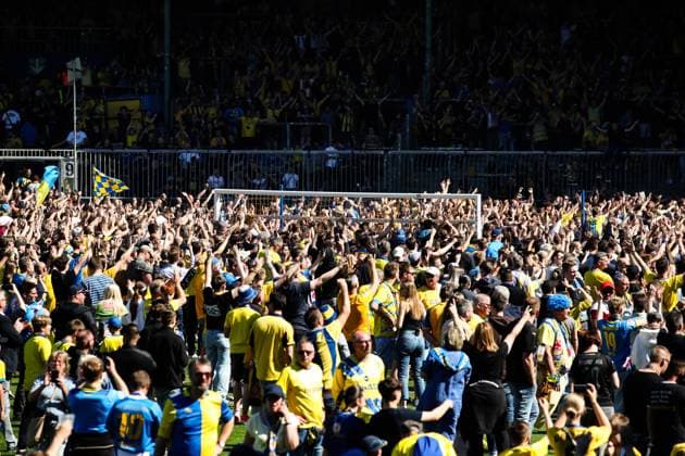 Eintracht Braunschweig fans storm the pitch after the match 2 Soccer Bundesliga season 2023 2024 Eintracht Braunschweig vs SV Wehen Wiesbaden at Eintracht Stadium in Braunschweig Soccer,Man,Men,Germany,12 05 2024