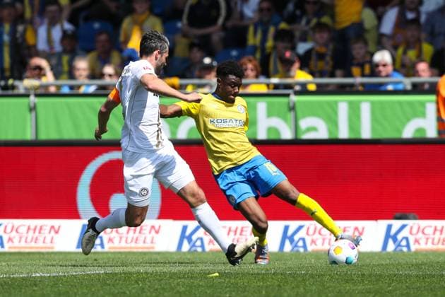 Anderson Lucoqui Eintracht Braunschweig,15 2 Soccer Bundesliga Season 2023 2024 Eintracht Braunschweig vs SV Wehen Wiesbaden at Eintracht Stadion in Braunschweig Action,Soccer,Man,Men,Germany,12 05 2024