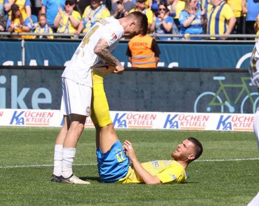 Eintracht Braunschweig vs SV Wehen Wiesbaden Braunschweig, 12 05 2024, Football, Season 23 24, 2 Bundesliga, 33 Matchday, Eintracht Braunschweig vs SV Wehen Wiesbaden, Picture shows Hasan Kurucay BTSV, 29 Braunschweig