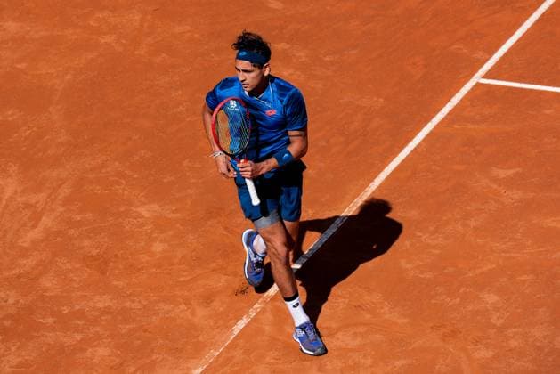 Internazionali BNL D Italia 2024 - Day Seven Alejandro Tabilo of Chile celebrates in his match against Novak Djokovic of Serbia during the Men s Singles match on Day Seven of Internazionali BNL D Italia 2024 at Foro Italico on May 12, 2024 in Rome, Italy. Rome Foro Italico Lazio Italy Copyright: xGiuseppexMaffiax IBI_Day7_Djokovic-Tabilo_019