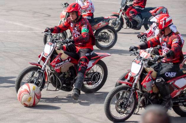 Halle, Germany 13 April 2024 Motoball Bundesliga Nord 2023 2024 1 MBC 70 90 Halle Neustadt vs MSC Jarmen v li Til Schumann Jarmen Motoball Stadium Saxony Anhalt Copyright: xFotostandx xBallaschx