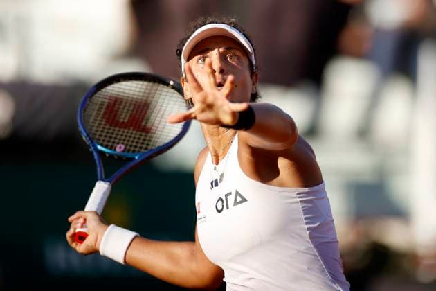 Sport Bilder des Tages Mayar Sherif (EGY) controls the ball, Tennis WTA, Tennis Damen Internazionali BNL d Italia - Round of 32, Azarenka vs Sherif, Foro Italico, May 12, 2024, Rome, Italy.