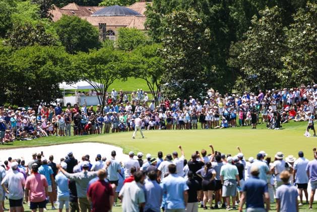 CHARLOTTE, NC - MAY 12: Rory McIlroy putts the ball on the 1st green during the final round of the Wells Fargo Championship at Quail Hollow Club on May 12, 2024 in Charlotte, North Carolina. (Photo by David Jensen Icon Sportswire) GOLF: MAY 12 PGA, Golf Herren Wells Fargo Championship EDITORIAL USE ONLY Icon240512013