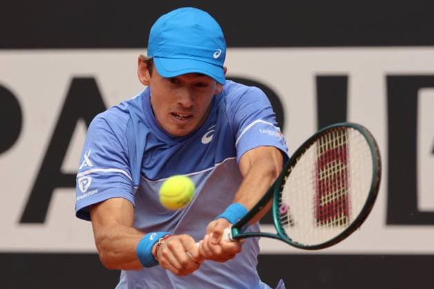 Tennis: ATP, Tennis Herren 1000 Internazionali di Tennis in Rome at Foro Italico. Match F.AUGER-ALIASSIME VS A.DE.MINAUR Rome, Italy 13.05.2024: F.AUGER-ALIASSIME (can) VS A.DE.MINAUR (aus) during Internazionali BNL 2024 Men s Atp 1000 Open tennis tournament in Rome at Grand Stand Arena . Rome italy Italy  Copyright: xIPAxSport ABACAx