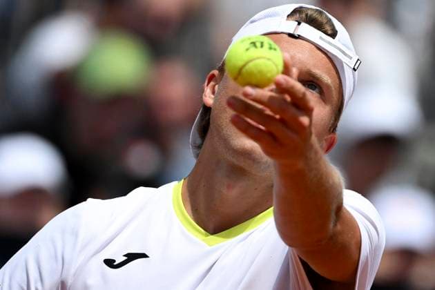 Alexandre Muller of France in action during the match against Andrey Rublev of Russia at the Internazionali BNL d Italia 2024 tennis tournament at Foro Italico in Rome, Italy on May 13, 2024. antoniettaxbaldassarre