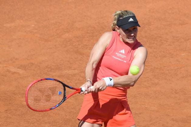 International Tennis match - Internazionali BNL d Italia Angelique Kerber (GER) during the 4th round against Iga Swiatek (POL) of the WTA, Tennis Damen Master 1000 Internazionali BNL D Italia tournament at Foro Italico on May 13, 2024 Fabrizio Corradetti LiveMedia Rome Italy  Copyright: xIPAxSport ABACAx