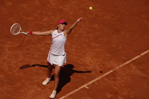 Tennis: WTA, Tennis Damen 1000 Internazionali di Tennis in Rome at Foro Italico. Match IGA SWIATEK (POL) VS ANGELIQUE KERBER (GER) Rome, Italy 13.05.2024: IGA SWIATEK (POL) VS ANGELIQUE KERBER (GER) during Internazionali BNL 2024 WOMEN™S WTA 1000 Open tennis tournament in Rome at CENTER COURT Rome foro italico italy italy Copyright: xmarcoxiacobucci