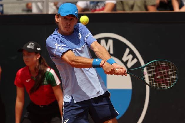 Tennis: ATP, Tennis Herren 1000 Internazionali di Tennis in Rome at Foro Italico. Match F.AUGER-ALIASSIME VS A.DE.MINAUR Rome, Italy 13.05.2024: F.AUGER-ALIASSIME (can) VS A.DE.MINAUR (aus) during Internazionali BNL 2024 Men s Atp 1000 Open tennis tournament in Rome at Grand Stand Arena . Rome foro italico italy italy Copyright: xmarcoxiacobucci