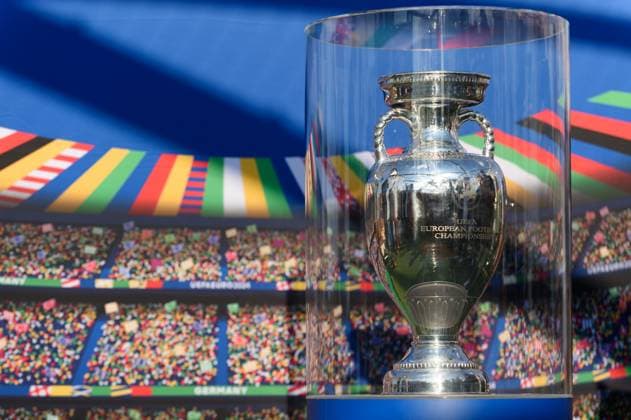 Munich, Germany, May 13th 2024: The UEFA European Championship, EM, Europameisterschaft tropy on display during UEFA EURO, EM, Europameisterschaft,Fussball 24 Trophy Tour at Bellevue di Monaco, Munich, Germany. (Sven Beyrich SPP)  Copyright: xSvenxBeyrich SPPx spp-en-SvBe-20240513-D4S_9923