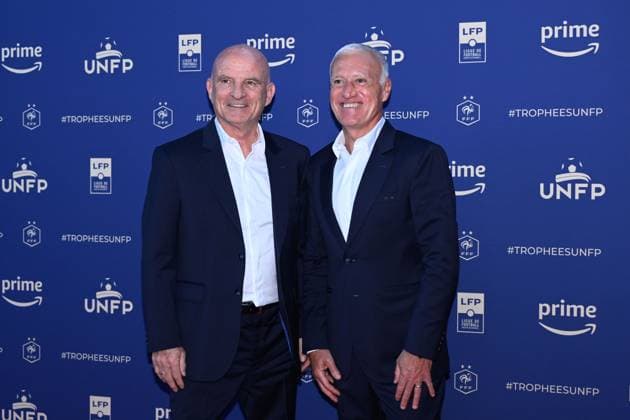 Guy Stephan and Didier Deschamps attend the UNFP Trophy Awards 2024 at Pavillon d Armenonville on May 13, 2024 in Paris, France. ( Photo by federico pestellini panoramic ) - FOOTBALL : Tapis rouge des Trophees UNFP - Paris - 13 05 2024 FedericoPestellini Panoramic 