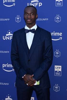 Kamory Doumbia attends the UNFP Trophy Awards 2024 at Pavillon d Armenonville on May 13, 2024 in Paris, France. ( Photo by federico pestellini panoramic ) - FOOTBALL : Tapis rouge des Trophees UNFP - Paris - 13 05 2024 FedericoPestellini Panoramic 