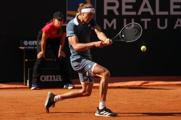 Rome, Italy 14.05.2024: A.ZVEREV (GER) VS N.BURGES (POR) during Internazionali BNL 2024 Men s ATP, Tennis Herren 1000 Open tennis tournament in Rome at CENTRE COURT.  Copyright: xMarcoxIacobucci IPAxSportx xipa-x xx IPA_46053245 IPA_Agency_IPA46053245