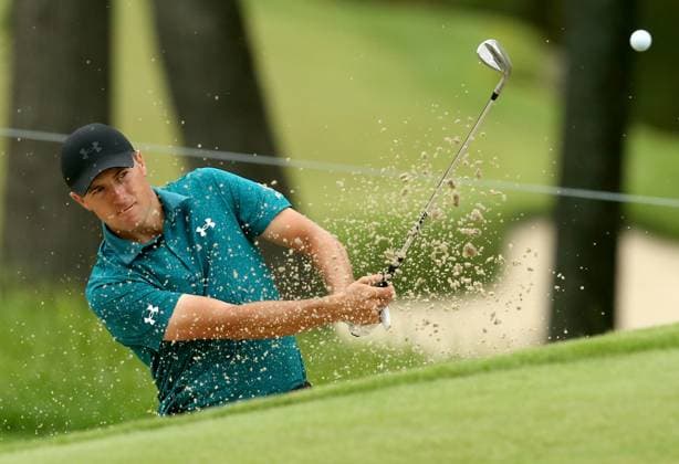 Jordan Spieth from England chips onto the eleventh green during the second practice day for the 2024 PGA, Golf Herren Championship at Valhalla Golf Course on Tuesday, May 14, 2024 in Louisville, Kentucky.  KYP20240514030 JOHNxSOMMERSxII