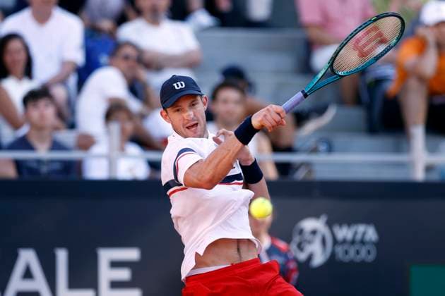 Nicolas Jarry (CHI) in action, Tennis ATP, Tennis Herren Internazionali BNL d Italia - Round of 16, Jarry vs Muller, Foro Italico, May 14, 2024, Rome, Italy.