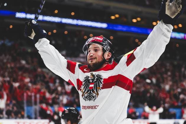 Ice hockey, Eishockey - IIHF WC 2024 PRAGUE,CZECH REPUBLIC,14.MAY.24 - ICE HOCKEY - IIHF Ice Hockey World Championship, WM, Weltmeisterschaft 2024, group stage, Austria vs Canada. Image shows the rejoicing of Dominic Zwerger (AUT).  GEPAxpictures xDanielxGoetzhaber