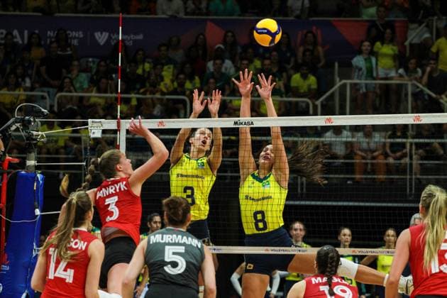 Brasil x Canadá Pela Liga das Nações no RJ RIO DE JANEIRO, RJ - 14.05.2024: BRASIL X CANADÁ PELA LIGA DAS NAÇÕES NO RJ - The Brazilian Women& 39;s Volleyball team faces the Canadian team, this Tuesday (14) at the Maracanãzinho gym in Rio de Janeiro, in the debut match in the Volleyball Nations League. (Photo: Lorando Labbe Fotoarena) x2538006x  LorandoxLabbe