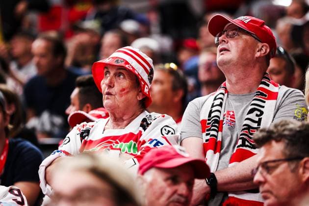 Ice hockey, Eishockey - IIHF WC 2024 PRAGUE,CZECH REPUBLIC,14.MAY.24 - ICE HOCKEY - IIHF Ice Hockey World Championship, WM, Weltmeisterschaft 2024, group stage, Austria vs Canada. Image shows fans.  GEPAxpictures xDanielxGoetzhaber