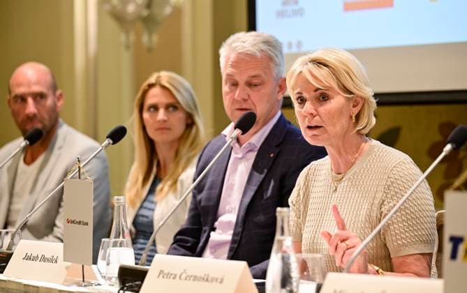 L-R former soccer player Jan Koller, former tennis player Lucie Safarova, general manager of UniCredit Bank Jakub Dusilek and tournament director Petra Cernoskova attend a press conference, PK, Pressekonferenz for the international men s tennis tournament ATP, Tennis Herren Challenger Tour UniCredit Czech Open, in Prague, Czech Republic, on May 15, 2024. (CTKxPhoto RomanxVondrous) CTKPhotoP2024051503978  CTKPhotoP2024051503978