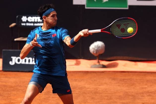 International Tennis match - Internazionali BNL d Italia Rome, Italy 15.05.2024 : Alejandro TABILO (CHI) vs Zhizhen ZHANG (CHN) during Internazionali BNL 2024 menÃ¢& x80;& x99;s ATP, Tennis Herren 1000 Open tennis tournament in Rome at Grand Stand Arena . Rome Italy  Copyright: xIPAxSport ABACAx