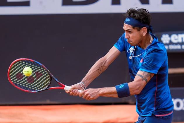 Internazionali BNL D Italia 2024 - Day Ten Aleandro Tabilo in action during the Men™s Singles quarter-final match between Alejandro Tabilo and Zhizhen Zhang on Day Ten of Internazionali BNL D Italia 2024 at Foro Italico on May 15, 2024 in Rome, Italy. Rome Foro Italico Lazio Italy Copyright: xGiuseppexMaffiax DayTen-Tabilo-Zhang_150524_DSC5914