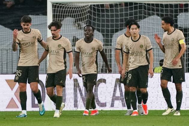 Joie - Yoram Zague (Paris SG) FOOTBALL : OGC Nice vs Paris SG - Ligue 1 Uber Eats - Nice - 15 05 2024 NorbertScanella Panoramic 