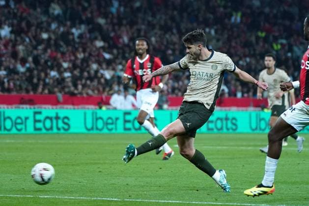 Lucas Beraldo (Paris SG) FOOTBALL : OGC Nice vs Paris SG - Ligue 1 Uber Eats - Nice - 15 05 2024 NorbertScanella Panoramic 