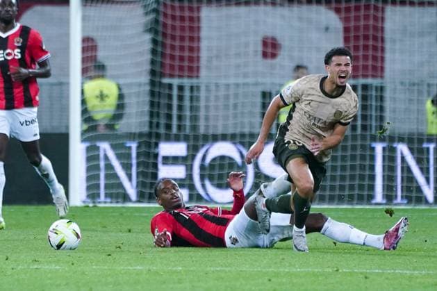 Pablo Rosario (OGC Nice) - Warren ZaÃ¯re-Emery (Paris SG) FOOTBALL : OGC Nice vs Paris SG - Ligue 1 Uber Eats - Nice - 15 05 2024 NorbertScanella Panoramic 