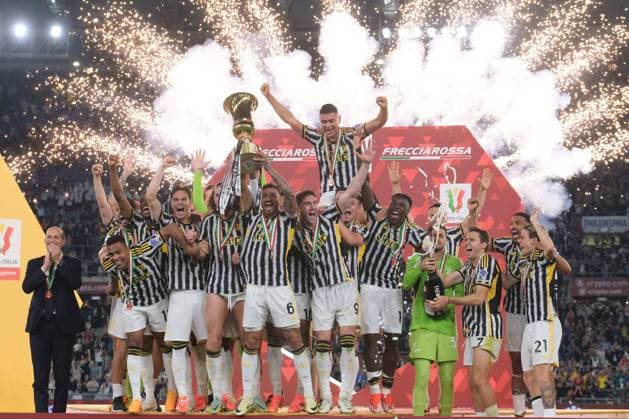 Bilder des Jahres 2024, Sport 05 Mai Sport Themen der Woche KW21 Sport Bilder des Tages Italian Cup final football match Atalanta and Juventus Juventus win the italia cup during the Italian Cup final football match between Atalanta and Juventus at Stadio Olimpico on May 15,2024 in Rome, Italy. ABP09290 Copyright: xAntonioxBalascox