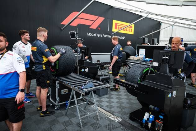 Pirelli tyres mounting station during the Formula 1 MSC Cruises Gran Premio del Made in Italy e Dell™Emilia-Romagne 2024, 7th round of the 2024 Formula One World Championship, WM, Weltmeisterschaft from May 17 to 19, 2024 on the Autodromo Enzo e Dino Ferrari, in Imola, Italy - DPPI F1 - EMILIA-ROMAGNA GRAND PRIX 2024 DPPI Panoramic  240516_R07_EMR_DP_FGOO0690