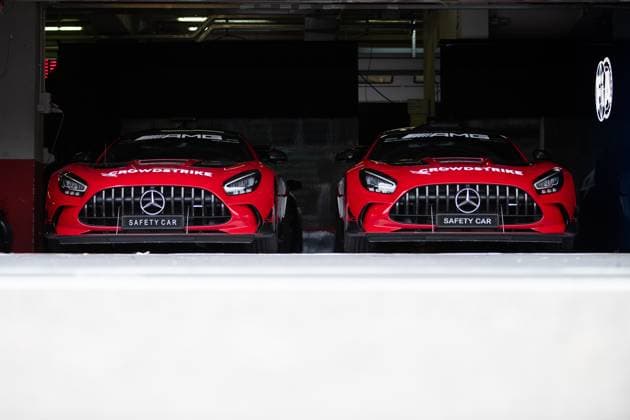 Safety car during the Formula 1 MSC Cruises Gran Premio del Made in Italy e Dell™Emilia-Romagne 2024, 7th round of the 2024 Formula One World Championship, WM, Weltmeisterschaft from May 17 to 19, 2024 on the Autodromo Enzo e Dino Ferrari, in Imola, Italy - F1 - EMILIA-ROMAGNA GRAND PRIX 2024 DPPI Panoramic  240516_R07_EMR_DP__F_16735