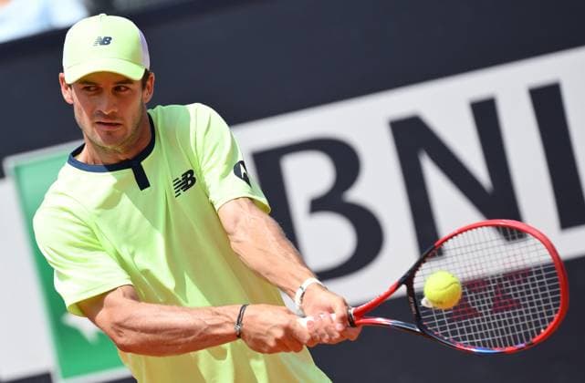 May 16, 2024, Rome: Tommy Paul of USA in action during his men s singles quarter final match against Hubert Hurkacz of Poland at the Italian Open tennis tournament in Rome, Italy, 16 May 2024. ANSA ETTORE FERRARI Italian Open tennis tournament  - ZUMAa110 20240516_zaf_a110_018 Copyright: xEttorexFerrarix